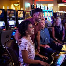 Slot online dengan tema futuristik dan efek visual neon yang menarik